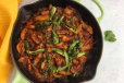 GREEN PEPPER CHICKEN TAWA