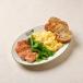 Scrambled Eggs with Salmon and Spinach