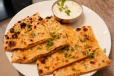 Tandoori Paneer Kulcha With Raita