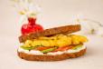Egg Avo Club Sando