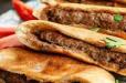 Sujuk Hawawshi Sandwich -رغيف حواوشي سجق