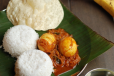 Puttu Egg Curry Pappad