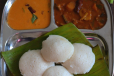 IDLI 3 WITH EGG CURRY