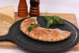 Pizzeria E Calzone- Medium