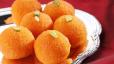 Desi Ghee Ke Motichoor Laddoo