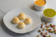 Cheesecake Balls With Pistachio Kunafa