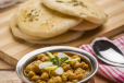 Onion Kulcha With Chole