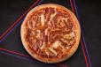 The BBQ Chicken Family Pizza