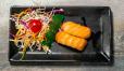 Salmon Sushi (2 pcs)