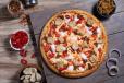Chicken Lahori Pizza
