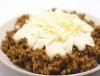 Date Fatteh With Cream