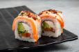 Salmon Tataki Roll