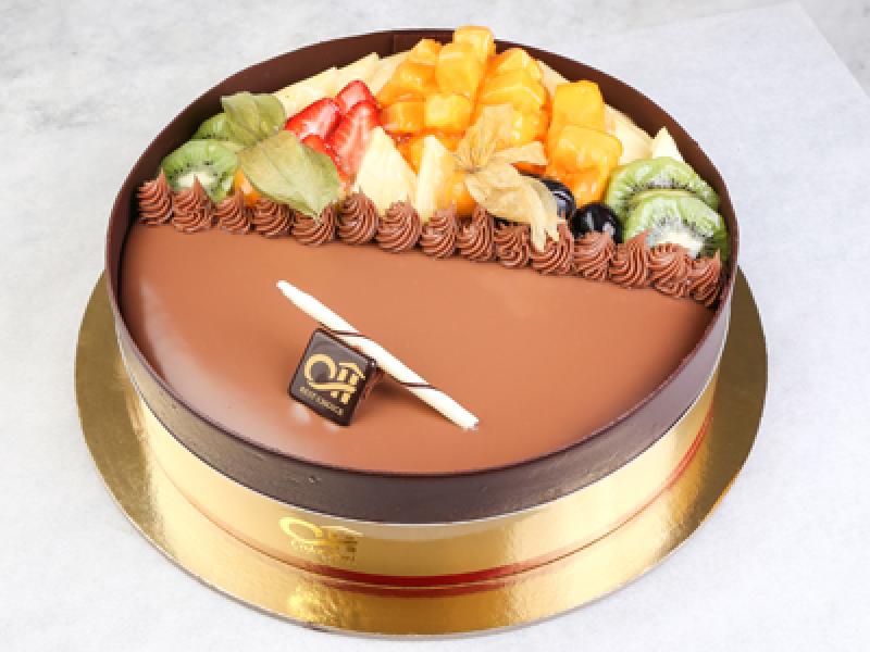 wedding cake | Romantic wedding cake, Cake hut, Cake