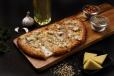 Za’atar and Ricotta Cheese Burst Pizza