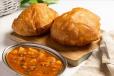 Puri Bhaji Or Cholle.