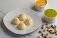 Cheesecake Balls With Pistachio Kunafa
