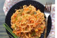 EGG SCHEZWAN NOODLES