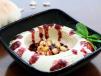 Hummus with Pomegranate Sauce