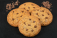 4 Pieces Chocolate chip Cookies