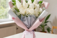 Bouquet of 12 Roses