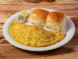 Egg Omlette Pav