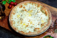 Quattro Formaggi Pizza