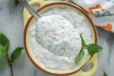 Mint and yogurt sauce