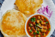 Chole Bhature (2 Pcs Bhature)