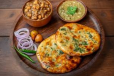 Paaji Gobhi Kulcha With Chole