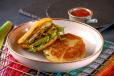 Arepa De Plátano  (Y Queso/Verduras/Pollo/Carne)