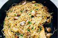 Mushroom Hakka Noodles