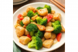 CHICKEN WITH BROCCOLI