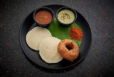 Idli 2 Pieces Vada 1 Piece