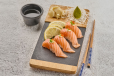 Nigiri Salmon (2 Pcs)