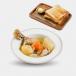 Chicken stew with toasted bread.