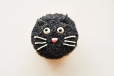 Spooky Cat Cupcake
