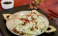 Chicken Dahi Lassuni