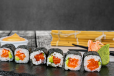 Salmon Avocado Hosomaki 8 Pcs