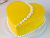 Pineapple Heart Cake 1 Kg