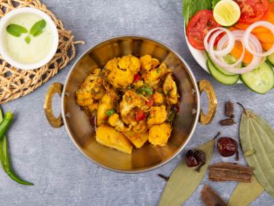 
                                Lazzat Lahori Restaurant