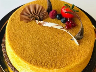 Honey Special Cake Cafe