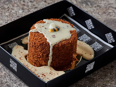 
                                Emirati Coffee Roastery