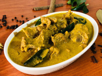 
                                Eranjoli Moosakkante Chayakkada