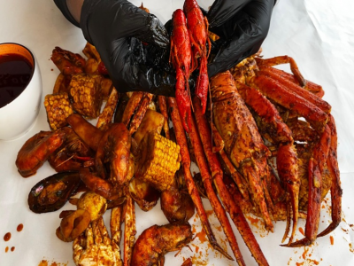 
                                Crab and Lobster Restaurant