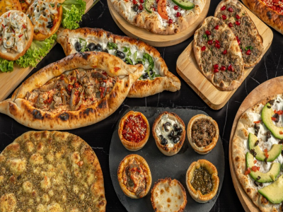 Al Yakkht Pastry And Cafeteria