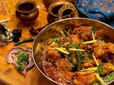 
                                Ayayas Tiffin Cafeteria