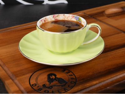 
                                D Bolla Cafe