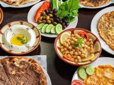 
                                Jedoudna Restaurant & Cafe