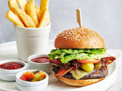 
                                Desert Palace Refreshments