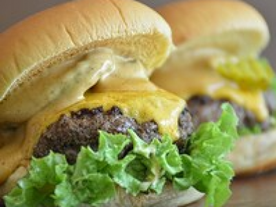 
                                Juicy Burger Cafeteria